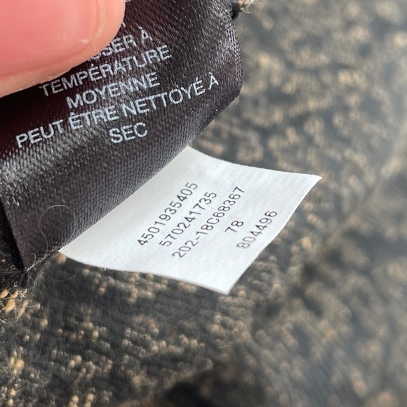 Chico’s Wild Cheetah Envelope Neckline Tee - Picture 8 of 8